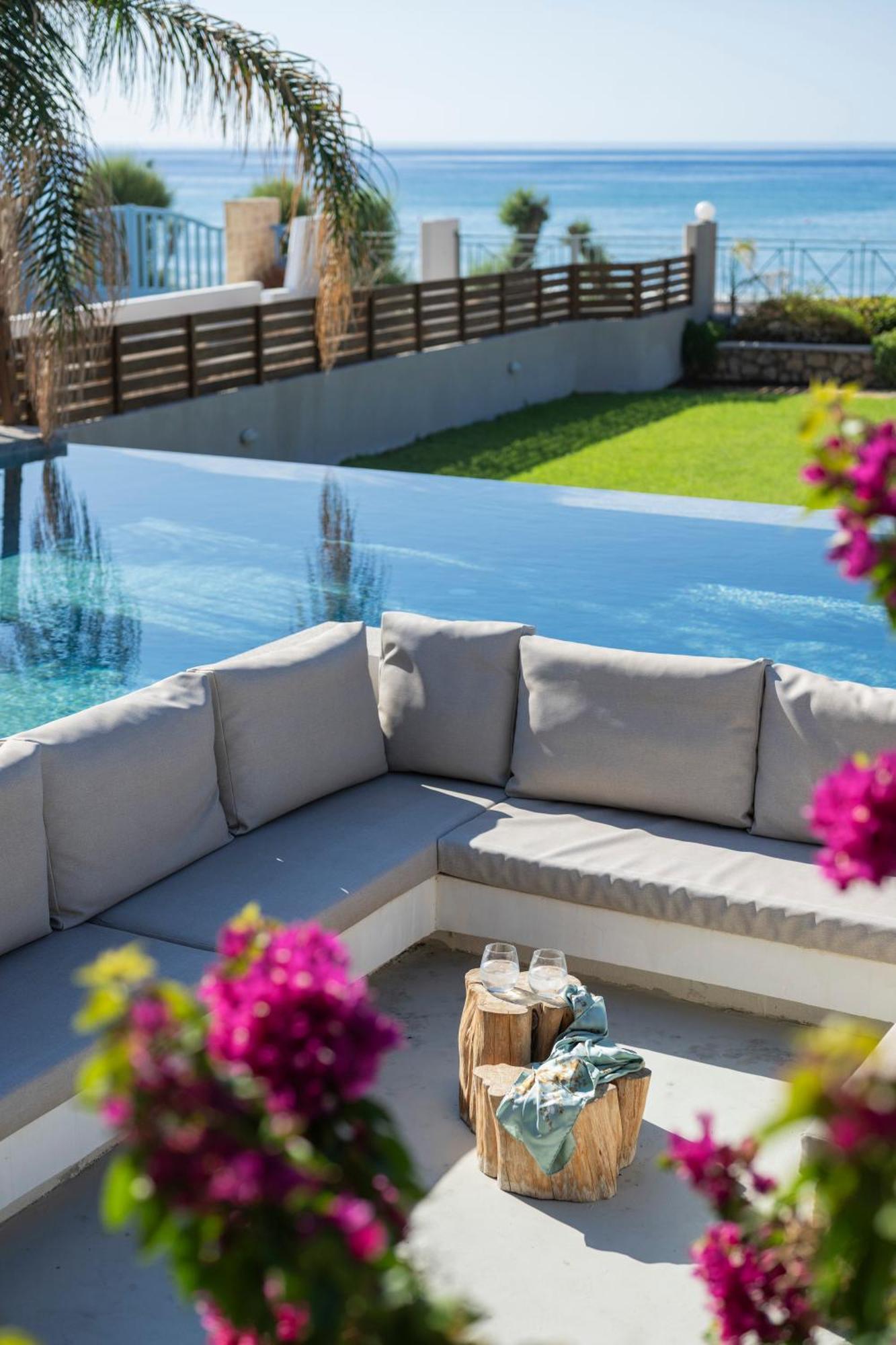 Villa Del Nonno Lardos Ngoại thất bức ảnh