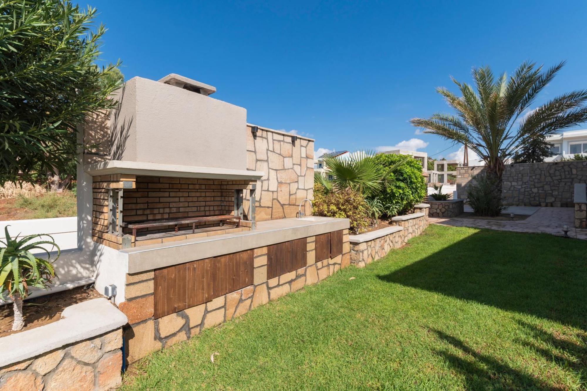 Villa Del Nonno Lardos Ngoại thất bức ảnh